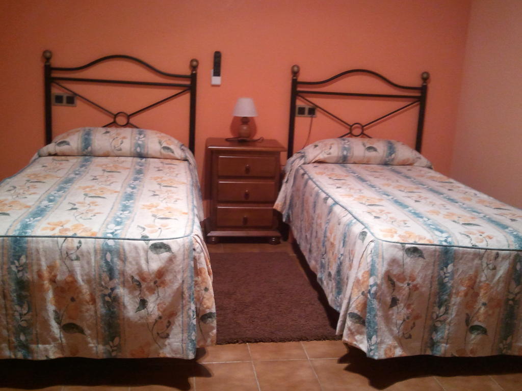 Hostal Can Barrina Арнес Экстерьер фото