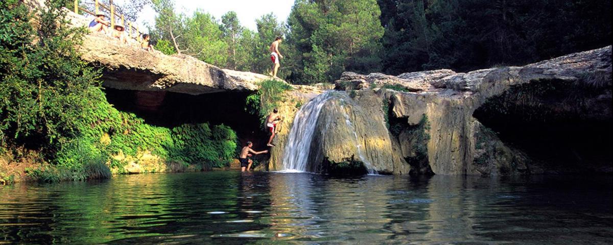 Hostal Can Barrina Арнес Экстерьер фото